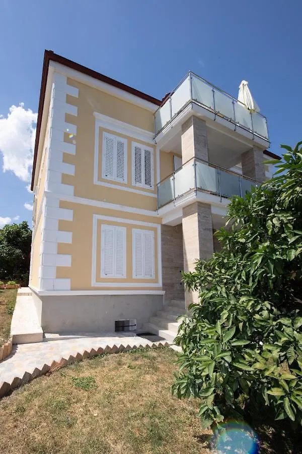 Apartment In Ika With Sea View, Balcony, Air Conditioning, Wifi 5025-2