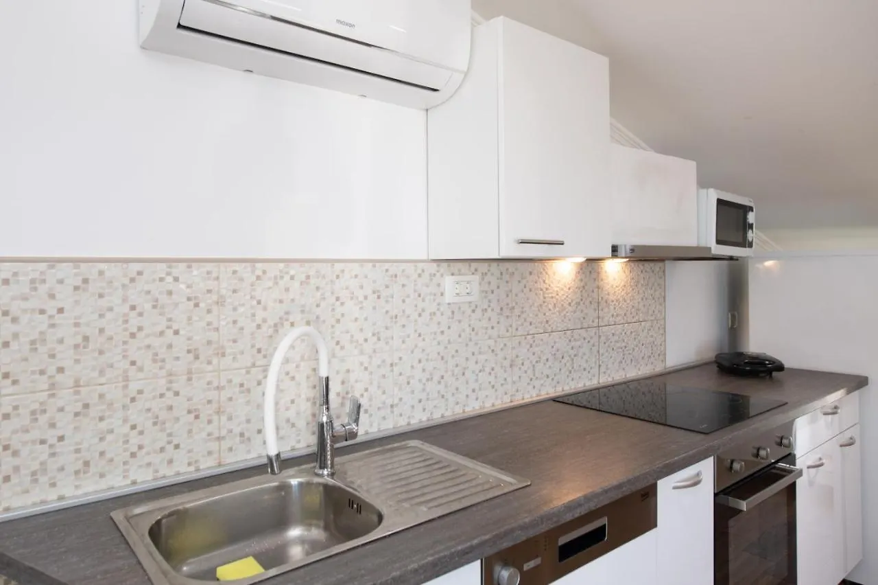 Apartment In Ika With Sea View, Balcony, Air Conditioning, Wifi 5025-2